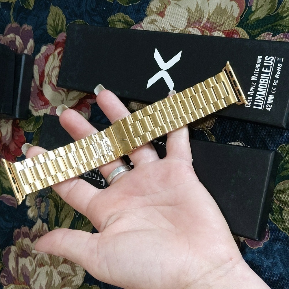 NWT Gold Stainless Steel Metal 42mm Apple Watch Band Lux Mobile